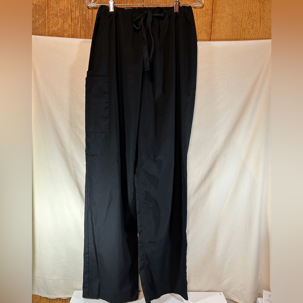 Cherokee Work Wear Women’s black scrubs pants L